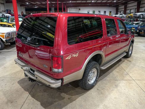 Used 2001 Ford Excursion Limited AWD/4WD image 17