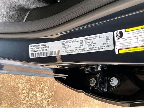 New 2026 RAM 1500 4x4 Crew Cab image 13