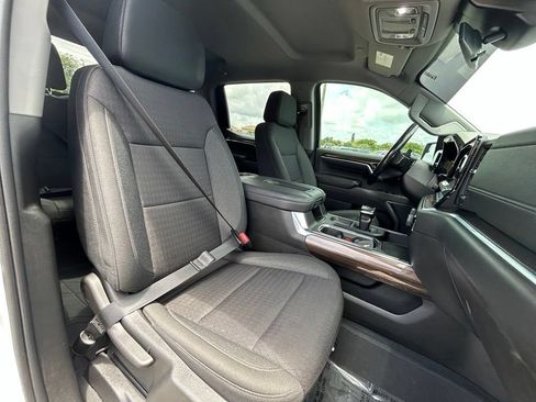Used 2022 Chevrolet Silverado 1500 RST w/ Z71 Off-Road Package AWD/4WD image 27