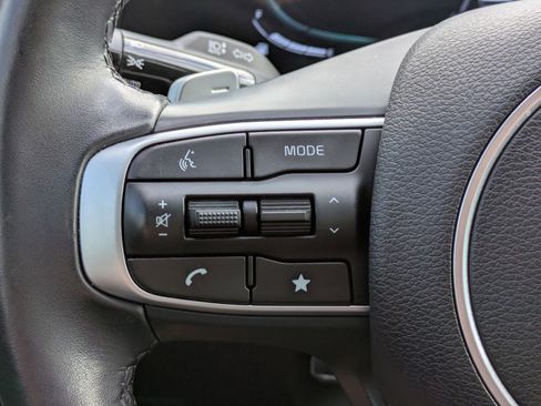 Certified 2023 Kia Sportage EX w/ EX Premium Package image 21