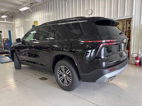 New 2026 Chevrolet Traverse LT FWD image 6