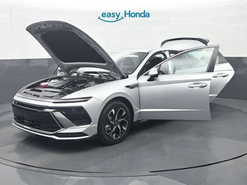 Used 2025 Hyundai Sonata SEL FWD image 37