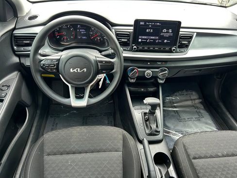 Used 2023 Kia Rio LX FWD image 15