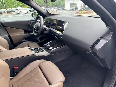 New 2025 BMW X3 xDrive30i w/ Convenience Package image 14