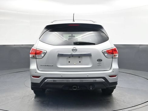 Used 2013 Nissan Pathfinder SV w/ Trailer Tow Pkg AWD/4WD image 7
