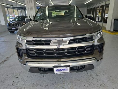 Certified 2023 Chevrolet Silverado 1500 LT AWD/4WD image 8