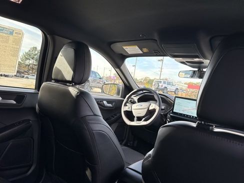New 2026 Ford Escape ST-Line w/ Tech Pack #1 image 18