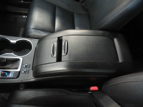 Used 2017 Toyota Highlander XLE FWD image 50