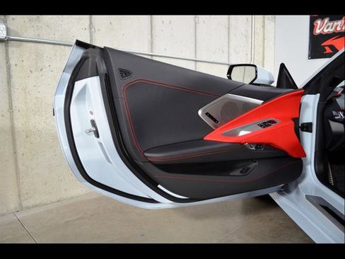 Used 2023 Chevrolet Corvette Stingray Preferred Cpe w/ Z51 Performance Package RWD image 9