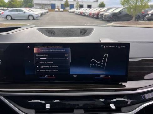 Used 2023 BMW X7 xDrive40i w/ Executive Package AWD/4WD image 28