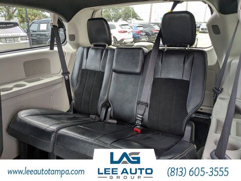 Used 2017 Dodge Grand Caravan SXT image 13