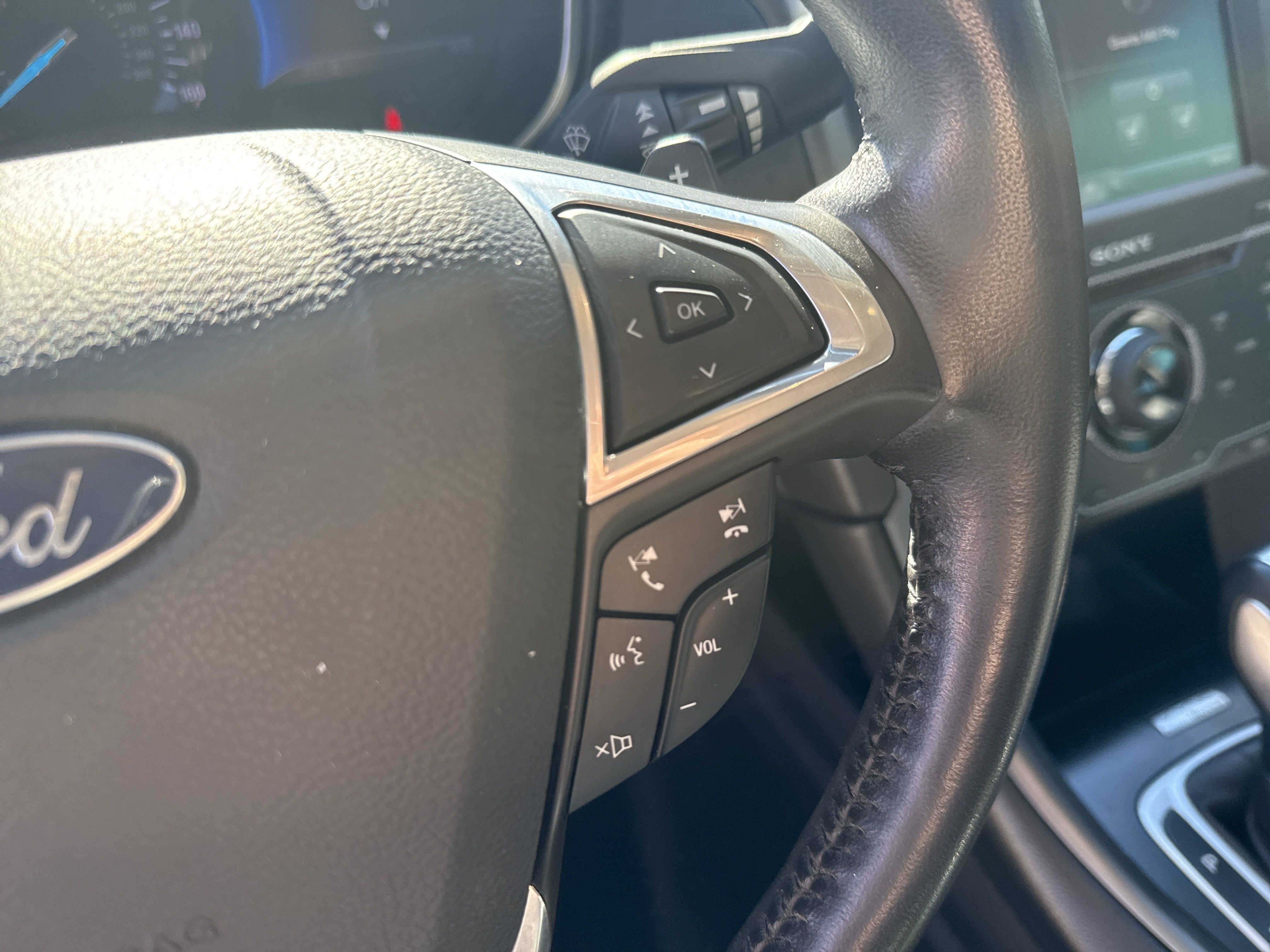Used 2013 Ford Fusion Titanium FWD image 25