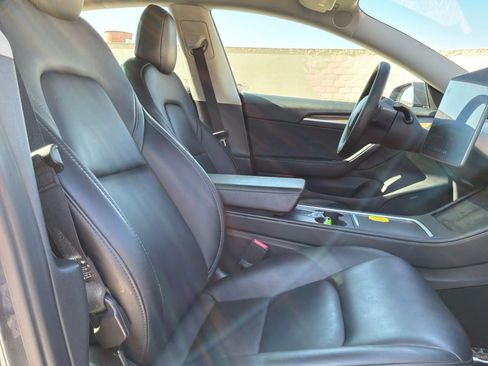 Used 2023 Tesla Model 3 Standard Range RWD image 19
