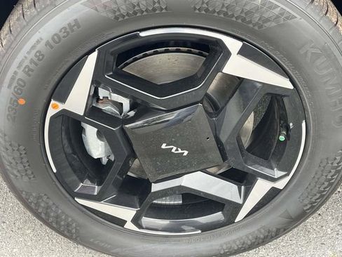 New 2026 Kia Sportage EX FWD image 6