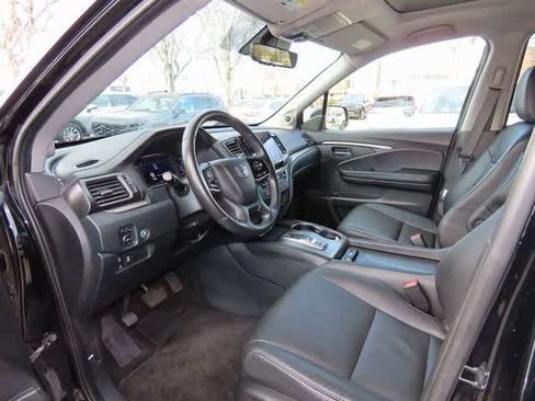 Used 2022 Honda Pilot Special Edition image 2