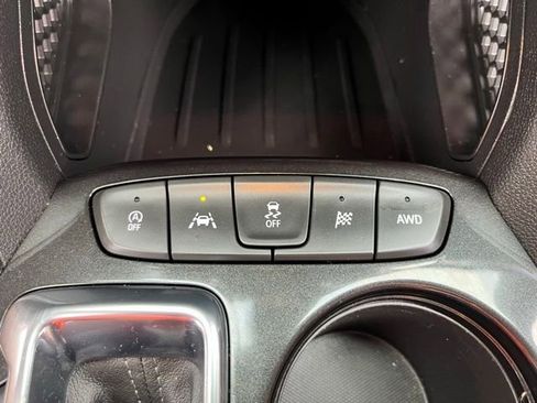 Used 2023 Chevrolet TrailBlazer ACTIV image 34