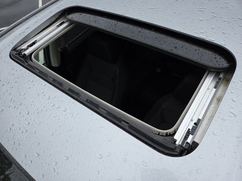 Certified 2024 Honda CR-V EX image 4