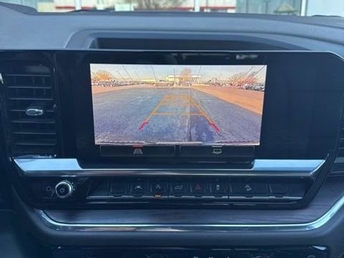 Used 2023 GMC Sierra 1500 SLT w/ SLT Premium Package image 16