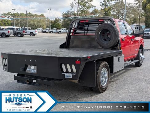 Used 2024 RAM 3500 SLT w/ Quick Order Package 2YG SLT AWD/4WD image 6