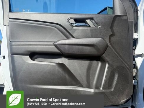 Used 2023 Chevrolet Colorado LT w/ LT Convenience Package II AWD/4WD image 18
