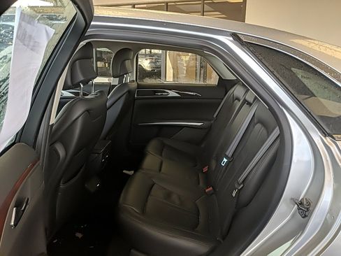 Used 2013 Lincoln MKZ AWD image 13