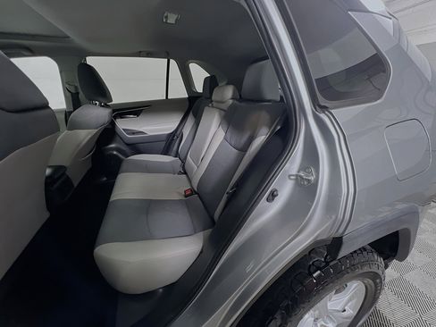 Used 2019 Toyota RAV4 XLE image 28