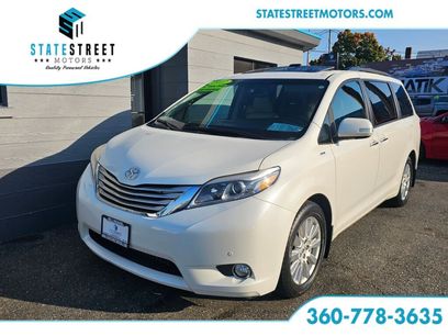 Used 2017 Toyota Sienna Limited Premium
