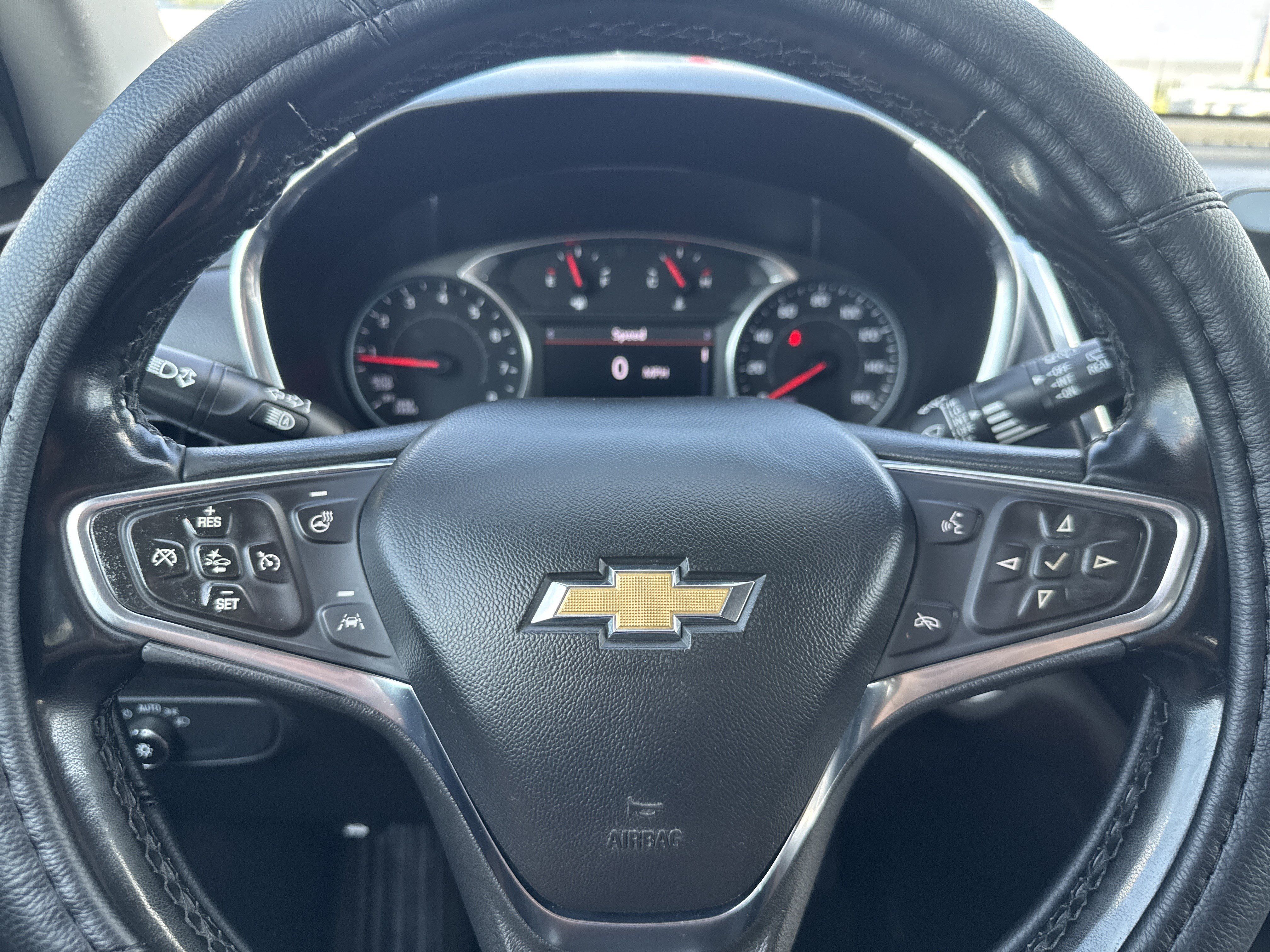 Used 2024 Chevrolet Equinox LT AWD/4WD image 15