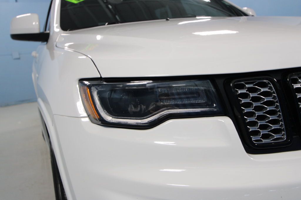 Used 2020 Jeep Grand Cherokee Altitude AWD/4WD image 37