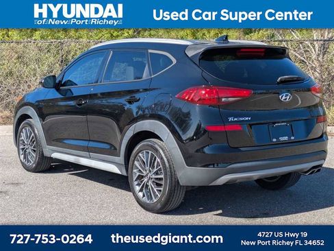 Certified 2021 Hyundai Tucson SEL w/ Cargo Package image 3