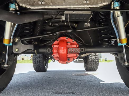 Used 2010 Jeep Wrangler Unlimited Rubicon w/ Dual Top Group AWD/4WD image 98