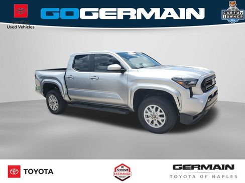 Used 2026 Toyota Tacoma SR5 RWD image 7