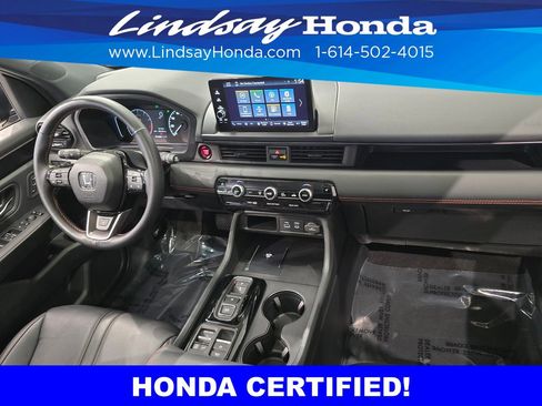 Certified 2025 Honda Pilot TrailSport image 13