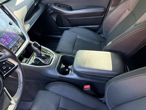 Used 2020 Subaru Outback Premium AWD/4WD image 30
