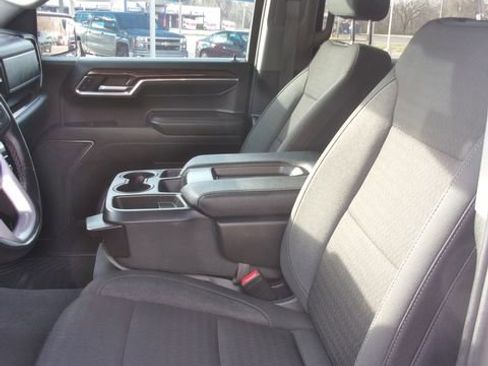 Used 2023 GMC Sierra 1500 Elevation image 25