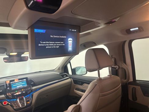 Used 2023 Honda Odyssey Elite image 33