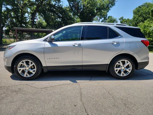 Used 2018 Chevrolet Equinox Premier FWD image 4