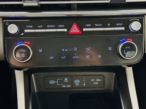 Used 2025 Hyundai Tucson SEL FWD image 23