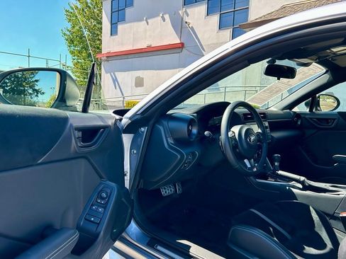 Certified 2024 Toyota GR86 Premium RWD image 9