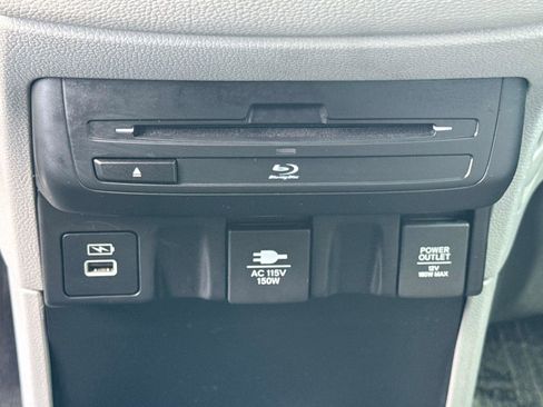 Certified 2021 Honda Odyssey Touring image 28
