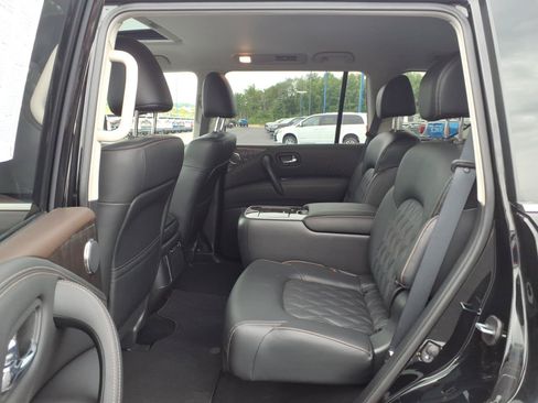 Used 2024 Nissan Armada Platinum w/ Captain's Chairs Package AWD/4WD image 11