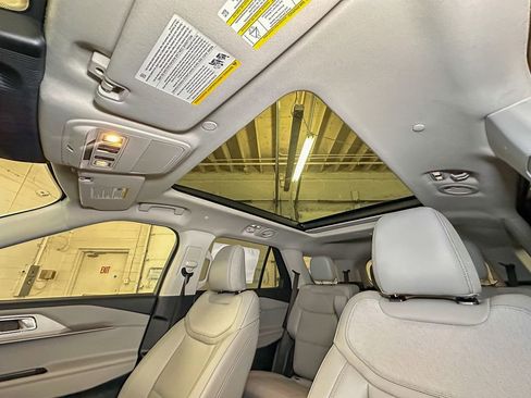 New 2026 Ford Explorer Active w/ Active Comfort Package AWD/4WD image 23