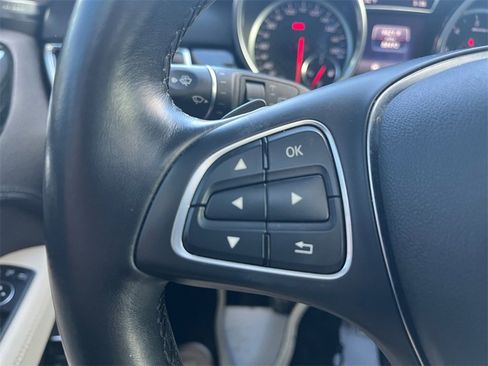 Used 2018 Mercedes-Benz GLE 43 AMG 4MATIC image 32