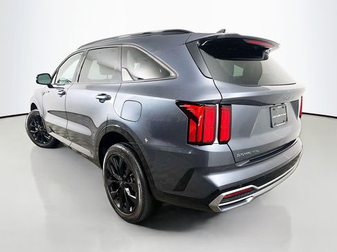 Certified 2023 Kia Sorento SX AWD/4WD image 5