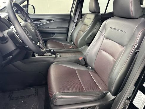 Used 2023 Honda Ridgeline Black Edition image 4