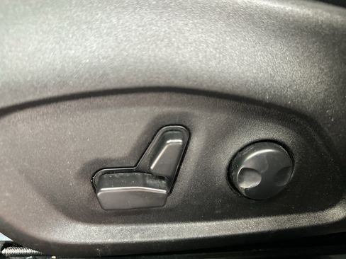 Used 2022 Jeep Renegade Latitude w/ Convenience Group image 19