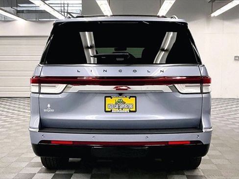 Used 2023 Lincoln Navigator Black Label image 4