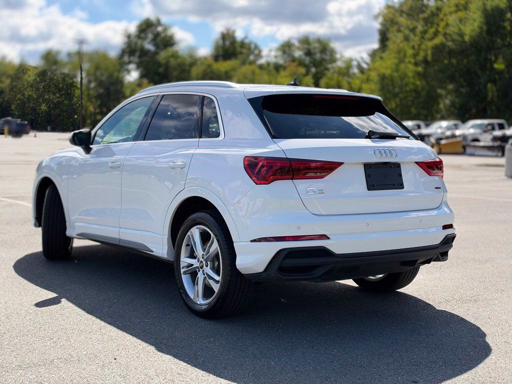 Used 2024 Audi Q3 2.0T Premium Plus AWD/4WD image 4