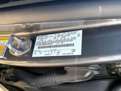 Used 2025 Ford Escape ST-Line AWD/4WD image 34