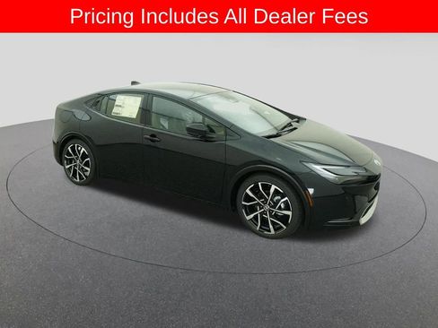 New 2026 Toyota Prius Plug-In Hybrid FWD image 12